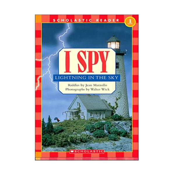 Scholastic Reader  1 : I Spy Lightning In The Sky