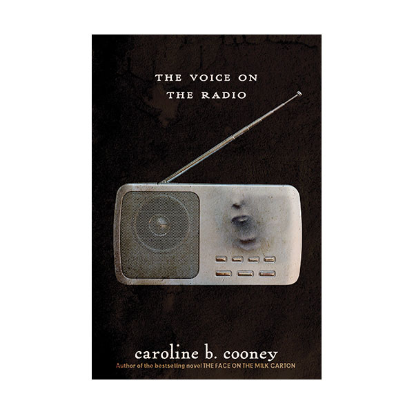 The Face on the Milk Carton  ҳ  #03 : The Voice on the Radio (Paperback)